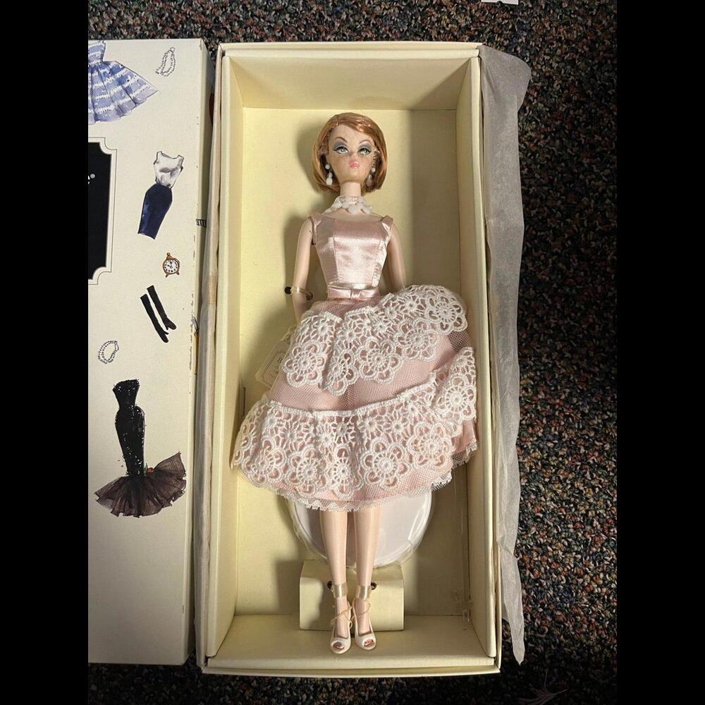Barbie Silkstone Southern Belle Fashion Model Gold Label Doll 2008 Mattel #N5009